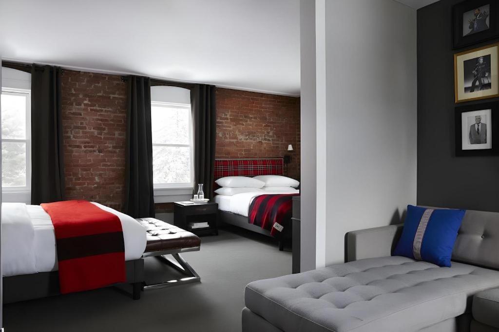 The George Montclair Hotell Eksteriør bilde